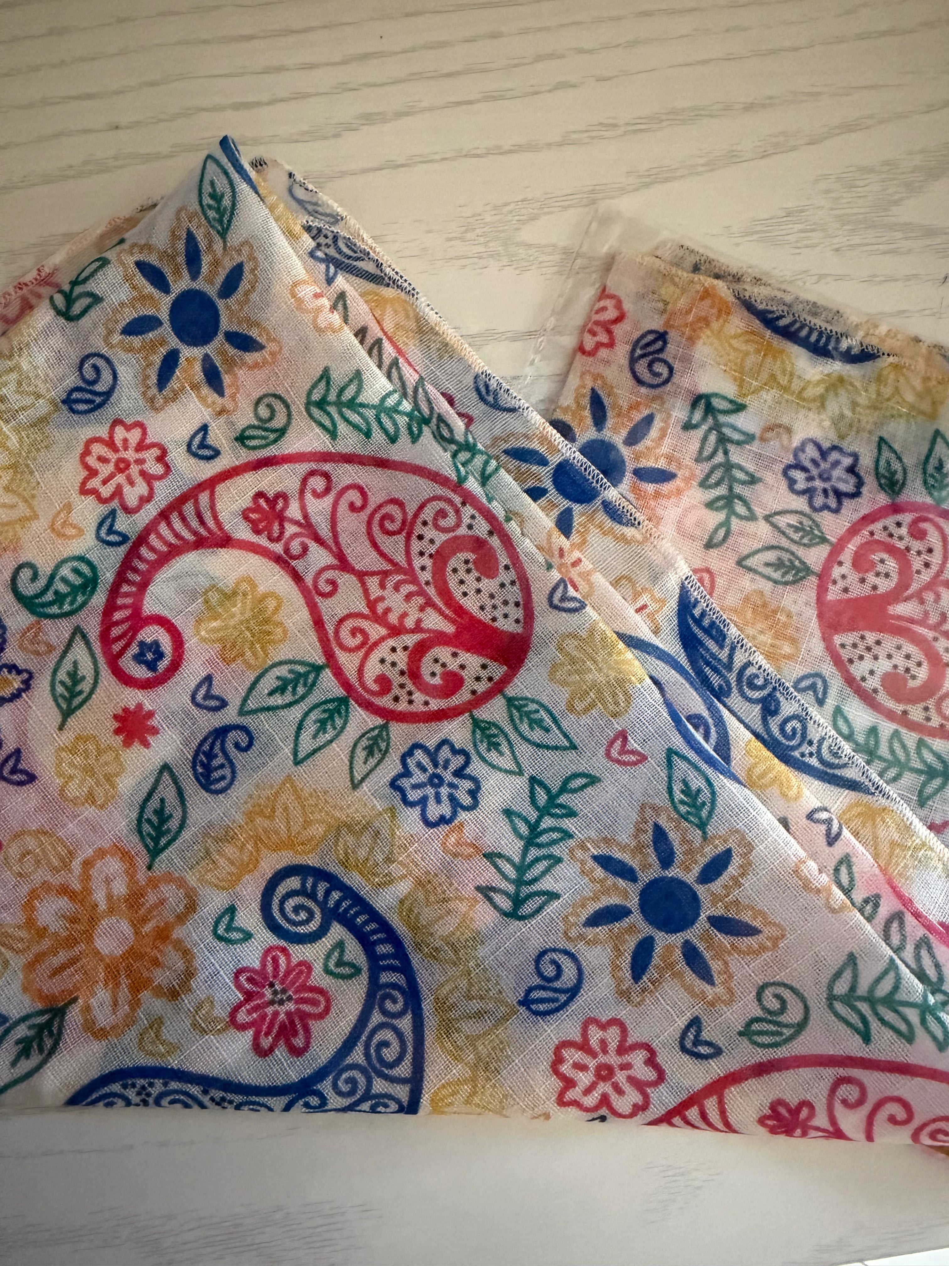 Foulard 🩶🩵💛💚❤️